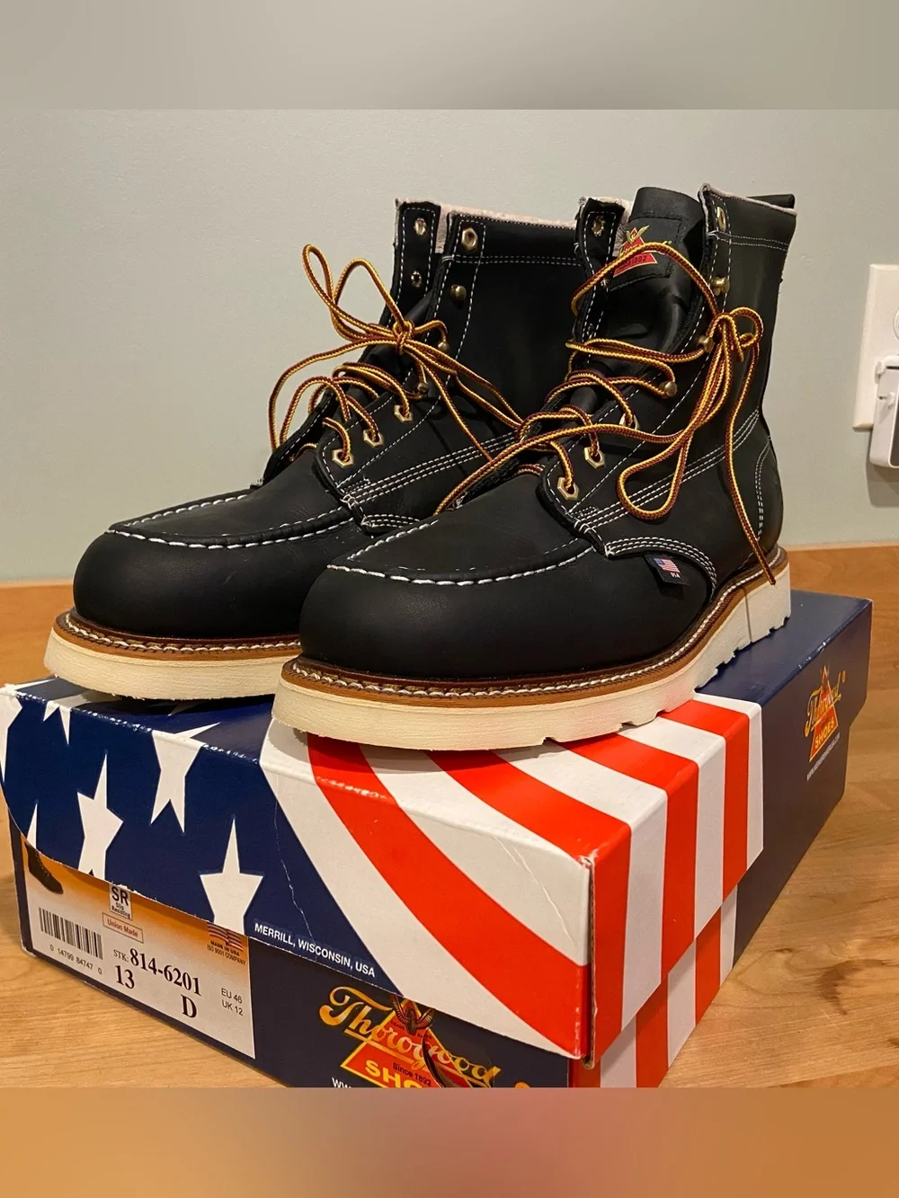 Thorogood American Heritage 6” Black Moc-Toe Sz 13 New w/ Box